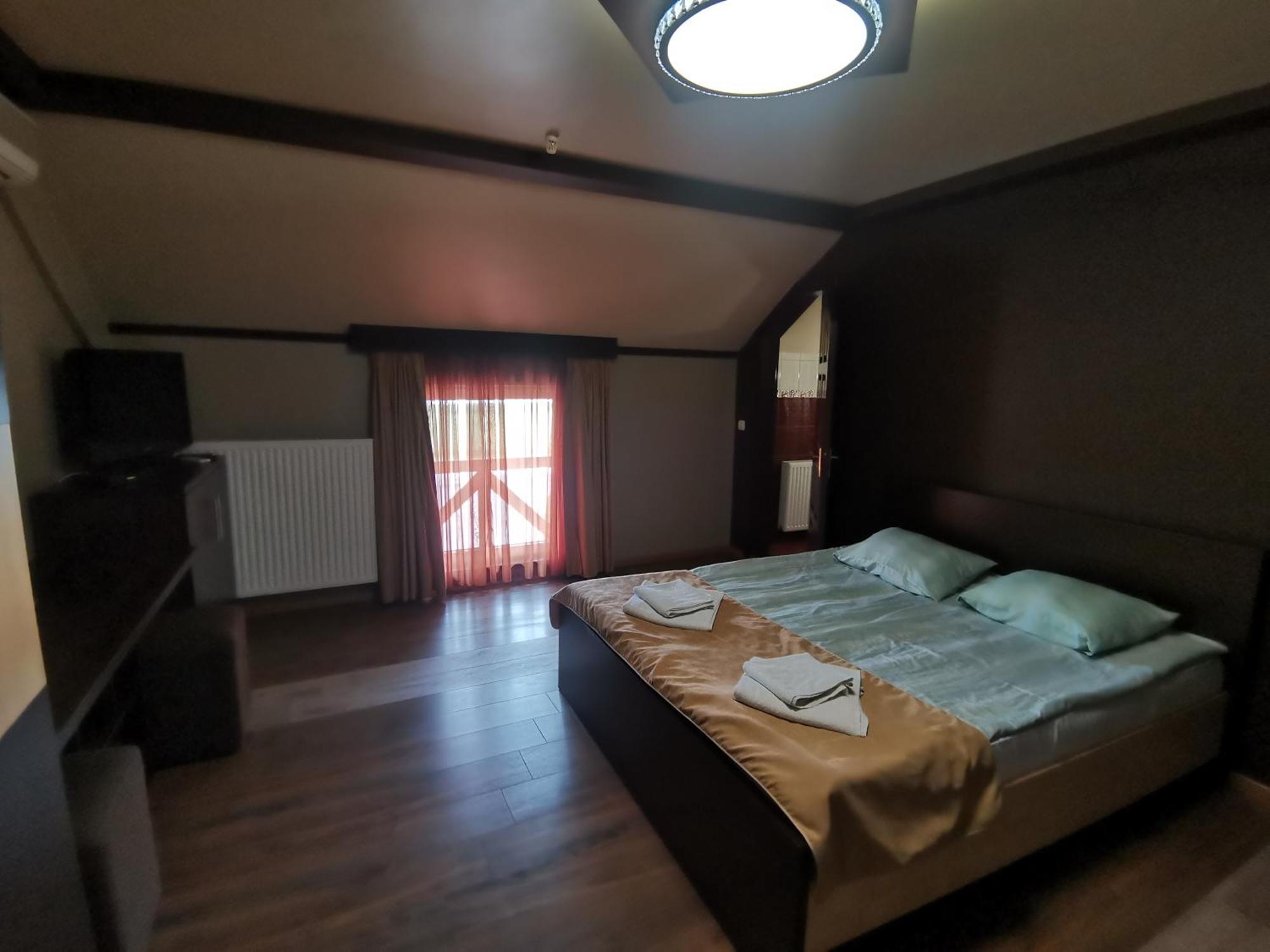 Three Aces Hotel Velyka Dobron Exterior foto